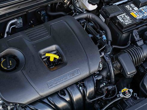 Certified 2024 Kia Forte LXS w/ LXS Technology Package FWD image 29