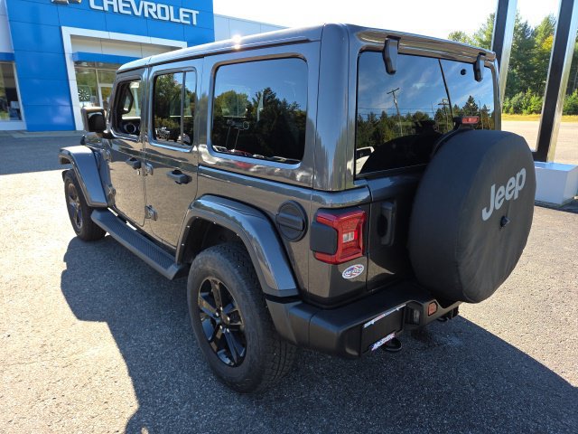 Used 2022 Jeep Wrangler Unlimited Sahara AWD/4WD image 22