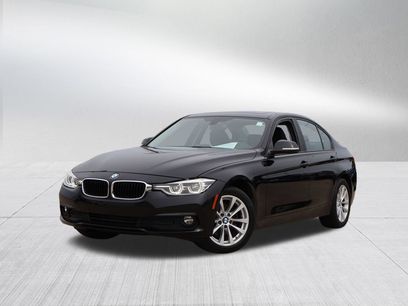 Used 2018 BMW 320i xDrive Sedan w/ Convenience Package