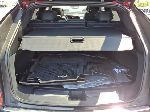 Used 2025 Cadillac Lyriq Luxury w/ LPO, Floor Liner Package AWD/4WD image 25