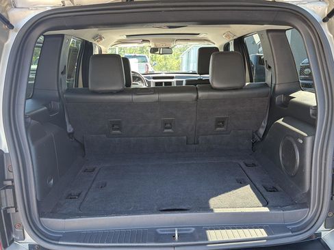 Used 2009 Jeep Liberty Limited w/ Premium Group II AWD/4WD image 30