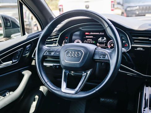 Used 2022 Audi Q7 3.0T Premium Plus w/ Premium Plus Package AWD/4WD image 15