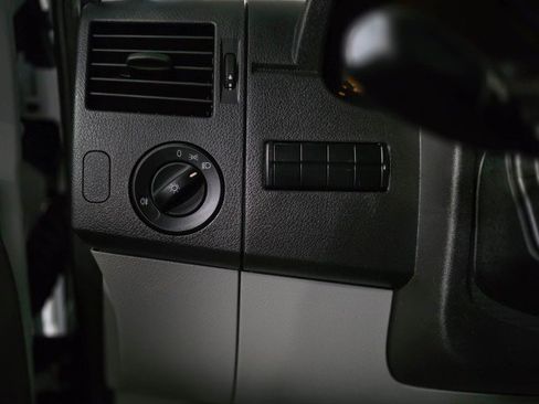 Used 2018 Mercedes-Benz Sprinter 2500 image 23