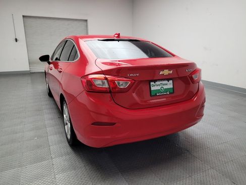 Used 2017 Chevrolet Cruze Premier image 6