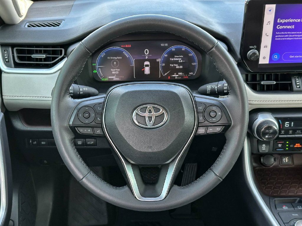 Used 2024 Toyota RAV4 Limited AWD/4WD image 28