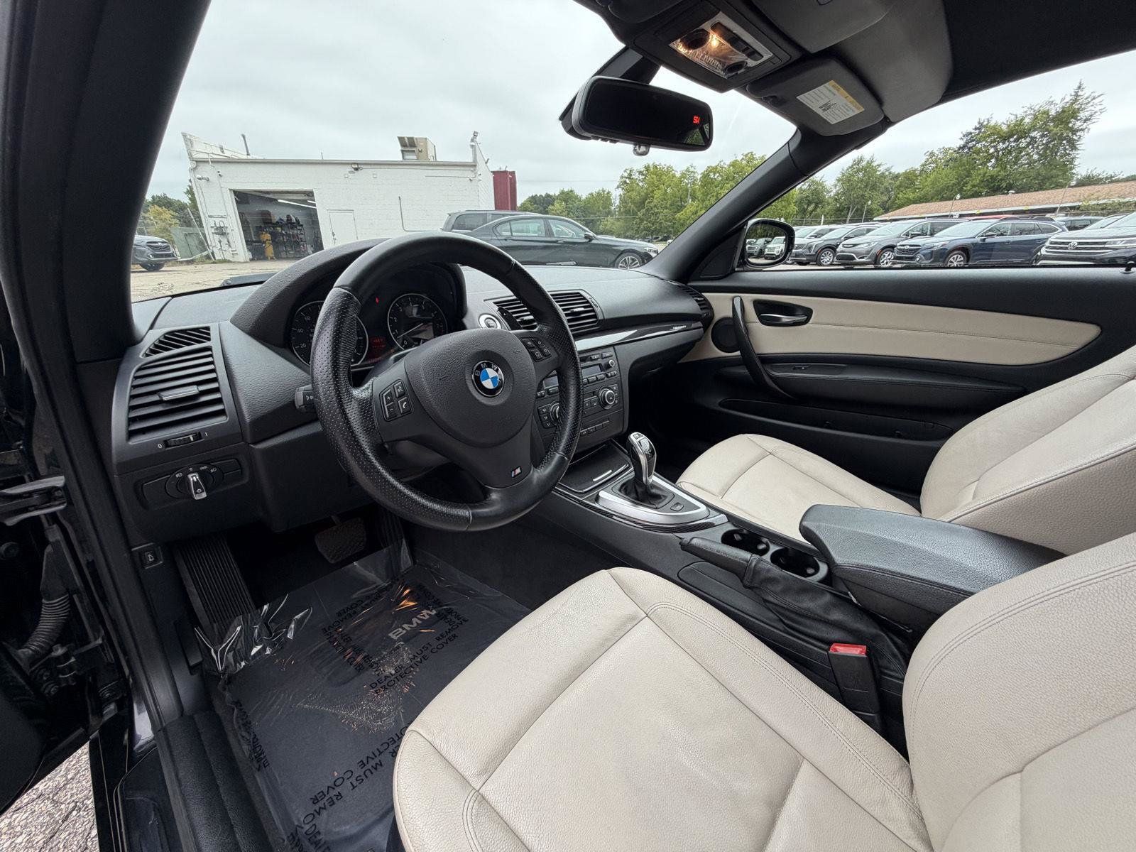 Used 2013 BMW 135i Convertible RWD image 13