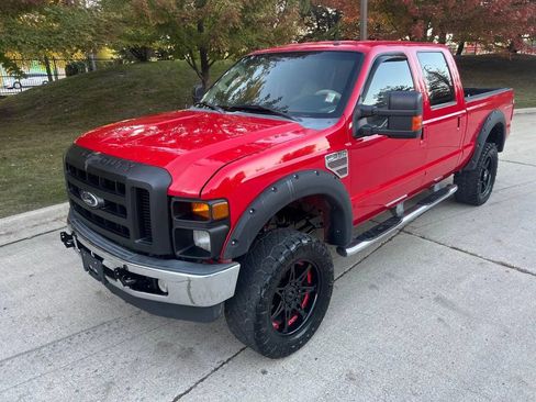 Used 2010 Ford F350 Lariat image 3