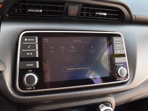 Used 2018 Nissan Kicks SV FWD image 62