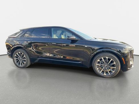 New 2026 Cadillac Lyriq Sport AWD/4WD image 7