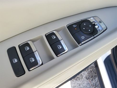 New 2026 Kia Carnival SX Prestige image 10