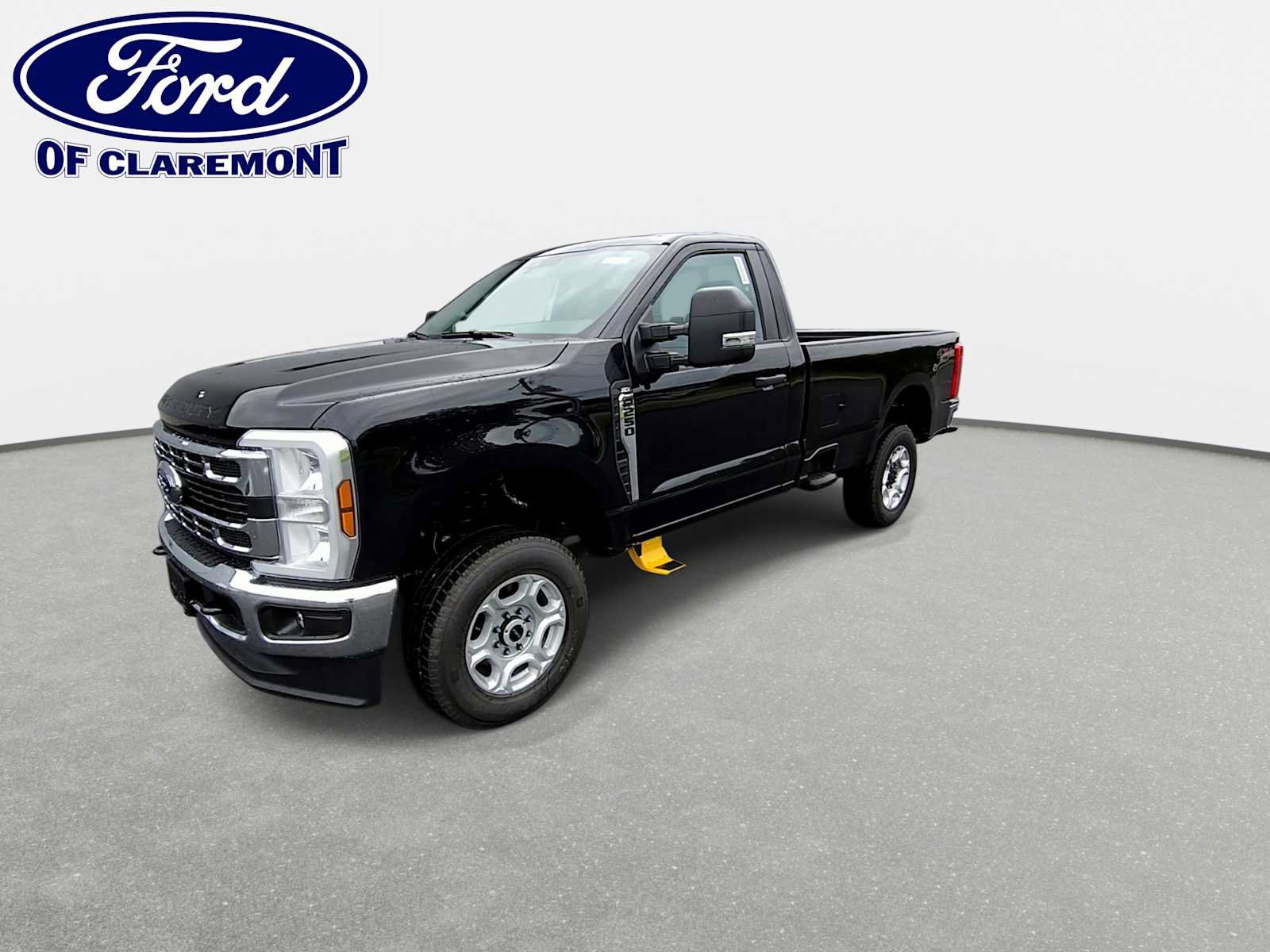 New 2026 Ford F250 XLT w/ Snow Plow Prep Package AWD/4WD image 4