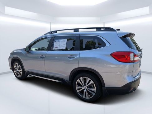 Used 2022 Subaru Ascent Limited w/ Technology Package AWD/4WD image 5