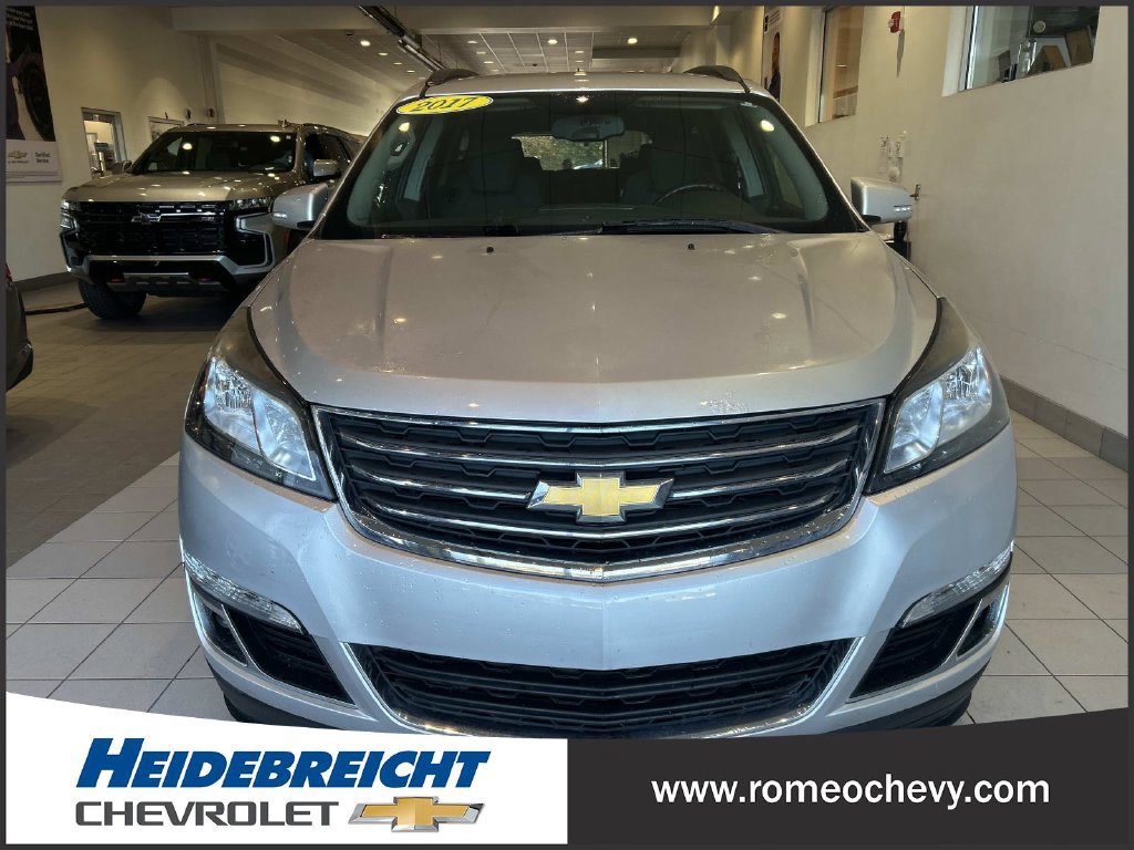 Used 2017 Chevrolet Traverse LT w/ Style and Technology Package AWD/4WD image 43
