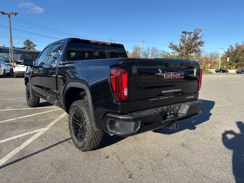 New 2026 GMC Sierra 1500 AT4X image 4