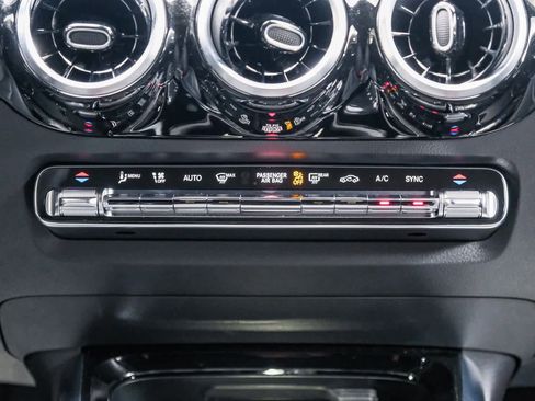 Certified 2023 Mercedes-Benz GLA 250 image 15