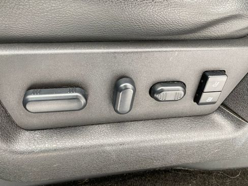 Used 2014 Ford F150 FX4 w/ Equipment Group 402A Luxury image 11