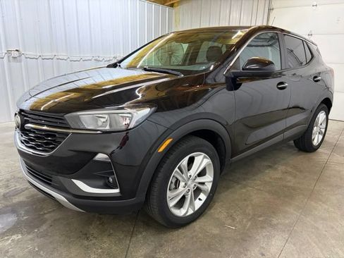 Used 2023 Buick Encore GX Preferred w/ Cold Weather Comfort Package FWD image 3