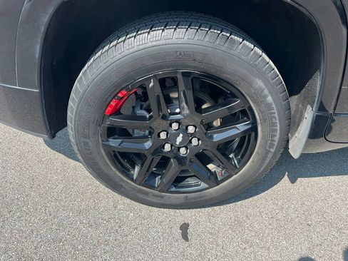 Used 2019 Chevrolet Traverse Premier w/ Redline Edition AWD/4WD image 10