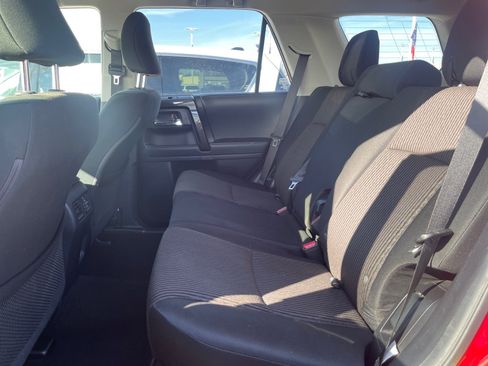 Used 2024 Toyota 4Runner TRD Off-Road image 18