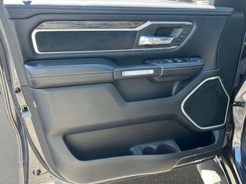 Used 2020 RAM 1500 Laramie AWD/4WD image 13