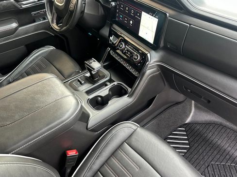 Used 2024 GMC Sierra 1500 AT4X w/ AT4X AEV Edition image 16