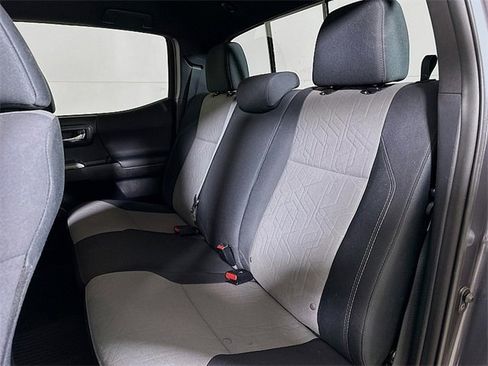 Used 2021 Toyota Tacoma TRD Off-Road w/ Technology Package image 20