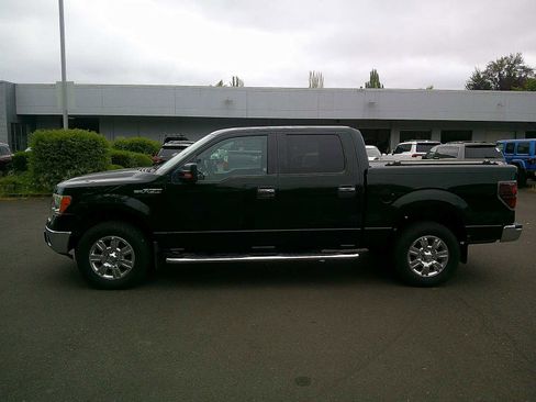 Used 2012 Ford F150 XLT w/ XLT Chrome Pkg AWD/4WD image 2