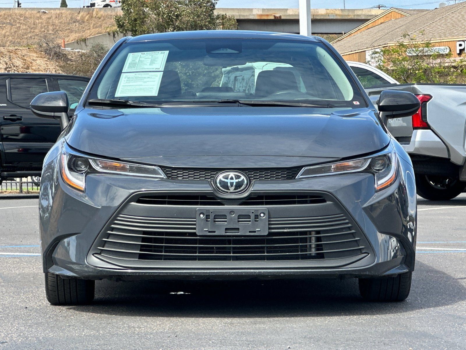 Used 2025 Toyota Corolla LE FWD image 7