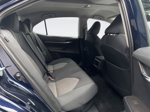 Used 2021 Toyota Camry LE image 17