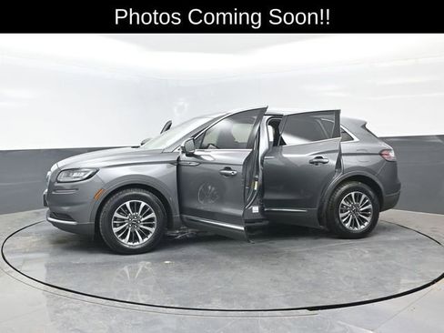 Used 2022 Lincoln Nautilus Reserve w/ Class II Trailer Tow Package AWD/4WD image 30