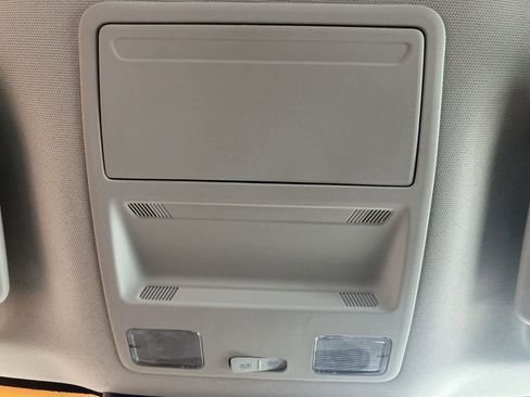 Used 2024 Ford Maverick XL FWD image 21