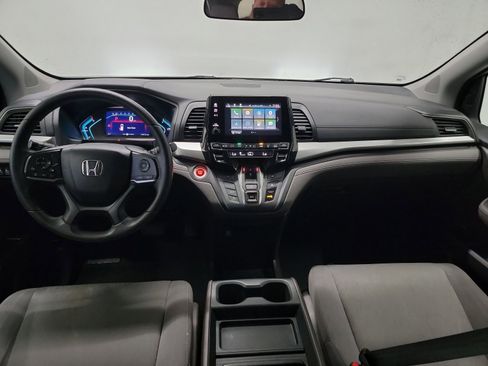 Used 2018 Honda Odyssey EX image 15