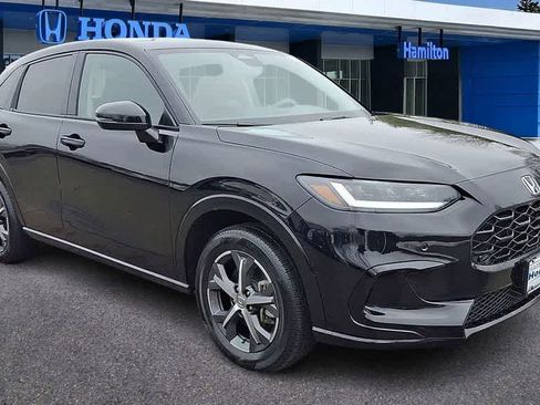 Certified 2024 Honda HR-V EX-L image 2