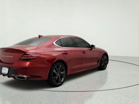 Used 2022 Genesis G70 3.3T RWD image 5