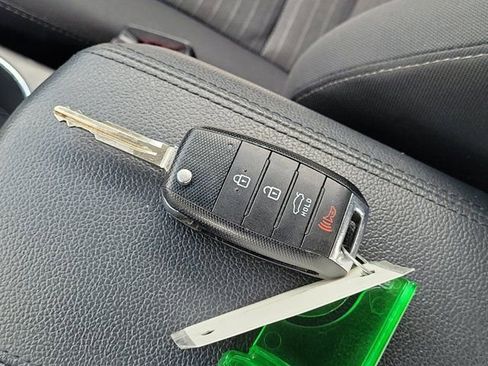 Used 2018 Kia Forte LX w/ LX Popular Package FWD image 26