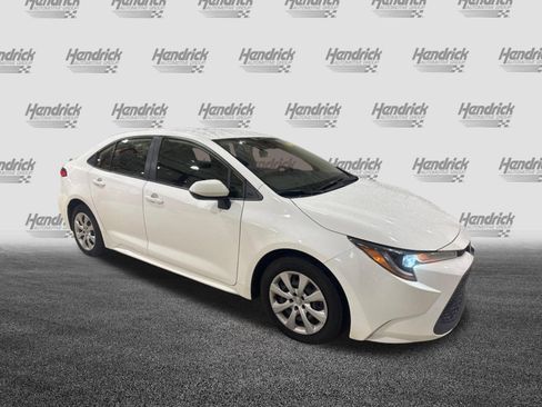 Used 2022 Toyota Corolla LE FWD image 37