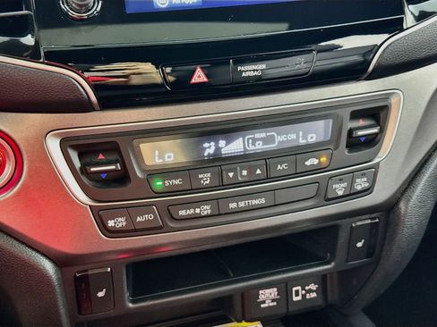 Used 2023 Honda Passport EX-L image 19