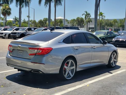 Used 2021 Honda Accord Sport image 5