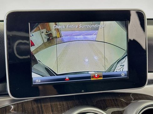 Used 2016 Mercedes-Benz GLC 300 4MATIC image 29