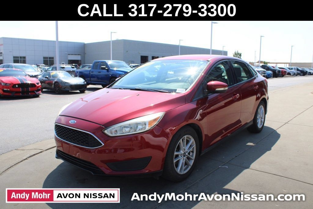 Used 2017 Ford Focus SE FWD image 3