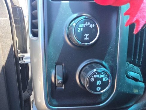 Used 2017 Chevrolet Silverado 1500 LT w/ All Star Edition AWD/4WD image 13