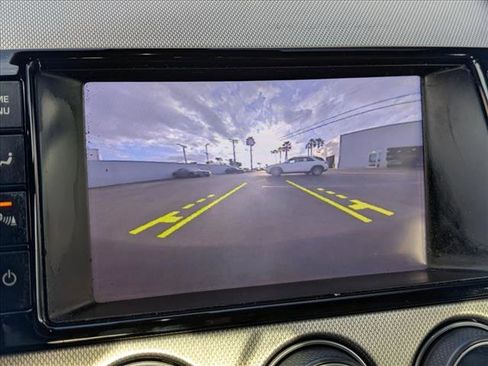 Used 2014 Jaguar F-TYPE V6 image 14