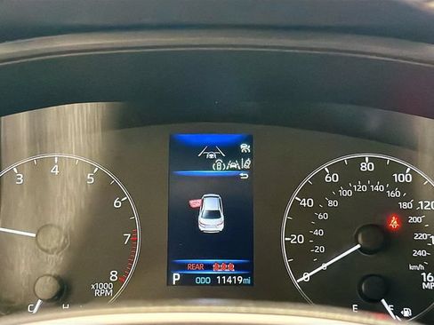 Certified 2025 Toyota Corolla SE FWD image 10