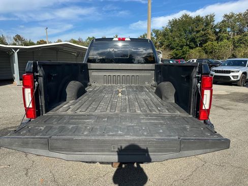 Used 2022 Ford F350 Platinum w/ FX4 Off-Road Package image 14