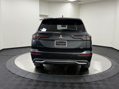 Used 2025 Mitsubishi Outlander SE AWD/4WD image 7
