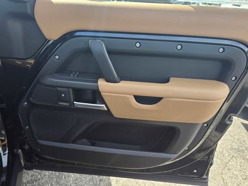 New 2025 Land Rover Defender 130 X image 11