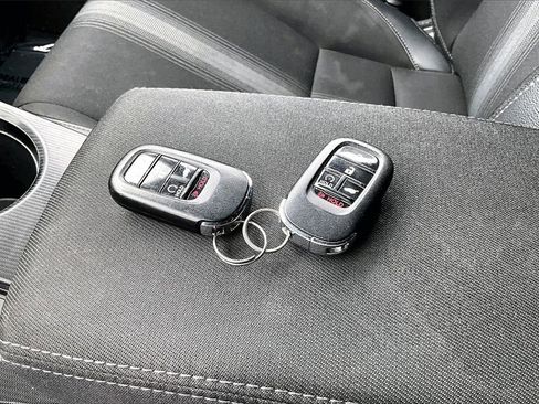 Used 2023 Honda Civic Sport image 35