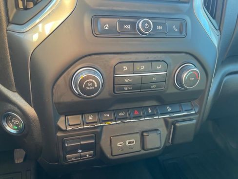 Used 2025 Chevrolet Silverado 2500 Custom w/ Custom Value Package image 14