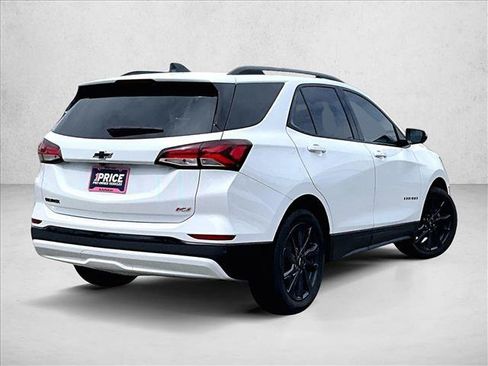 Used 2024 Chevrolet Equinox RS w/ RS Leather Package FWD image 2