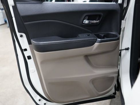 Used 2017 Honda Ridgeline RTL-T image 18